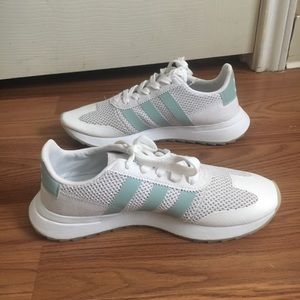 Brand new adidas originals flashback shoes